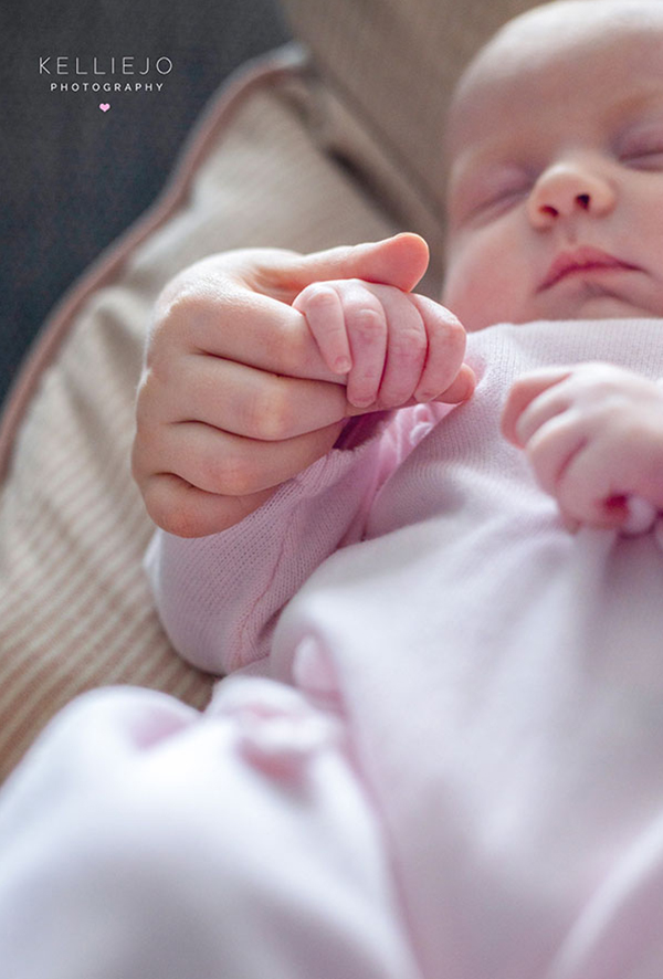 natural newborn photography